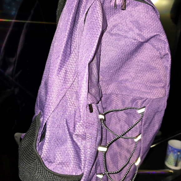 Back pack - Picture 2 of 3